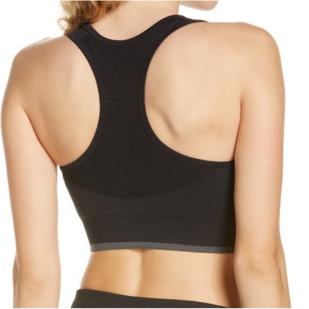 Zella Pulse Seamless Sports Bra Black Racerback NWOT - Picture 4 of 16